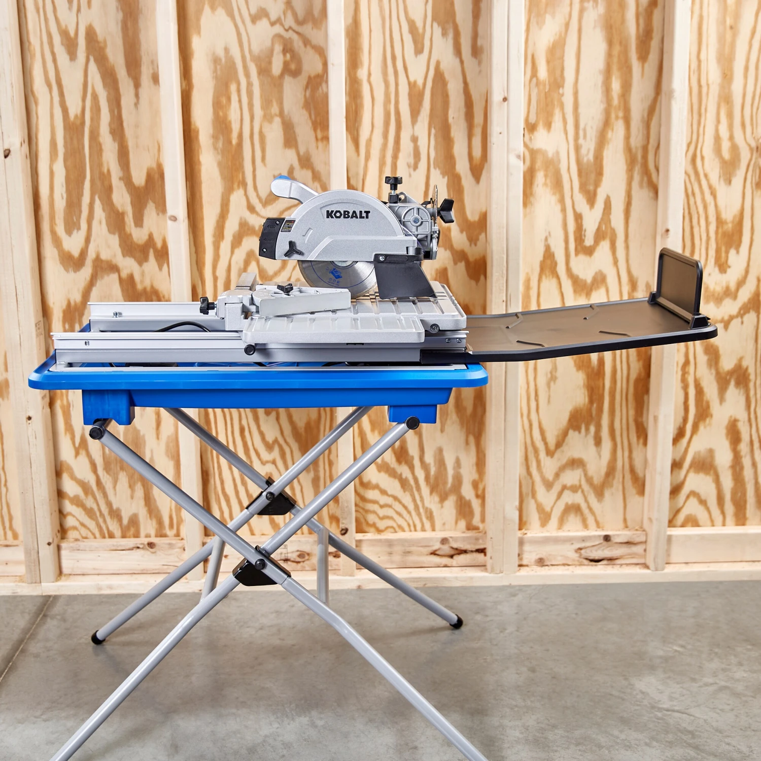 Kobalt Tile Table Tile Saw 7-In 10-Amp Sliding Wet Stand - Image 7