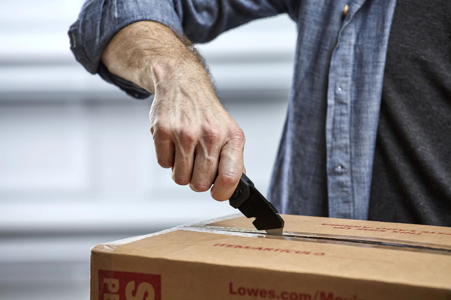 Kobalt Knife 11-Blade Speed Release Folding Utility - Image 6