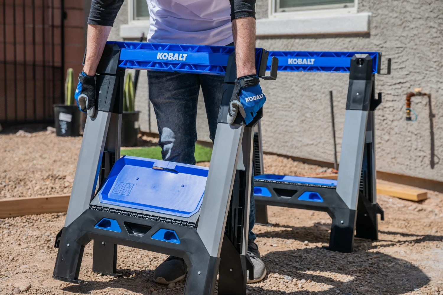 Kobalt Saw Horse Pp Steel 30.63-In W X 33.5-In H Construction Adjustable Capacity) - Image 7