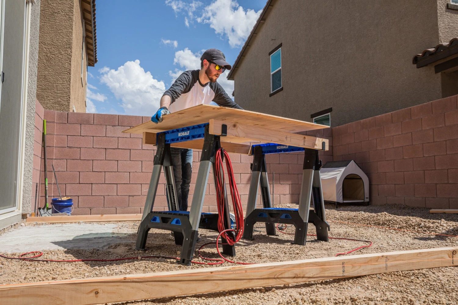 Kobalt Saw Horse Pp Steel 30.63-In W X 33.5-In H Construction Adjustable Capacity) - Image 14