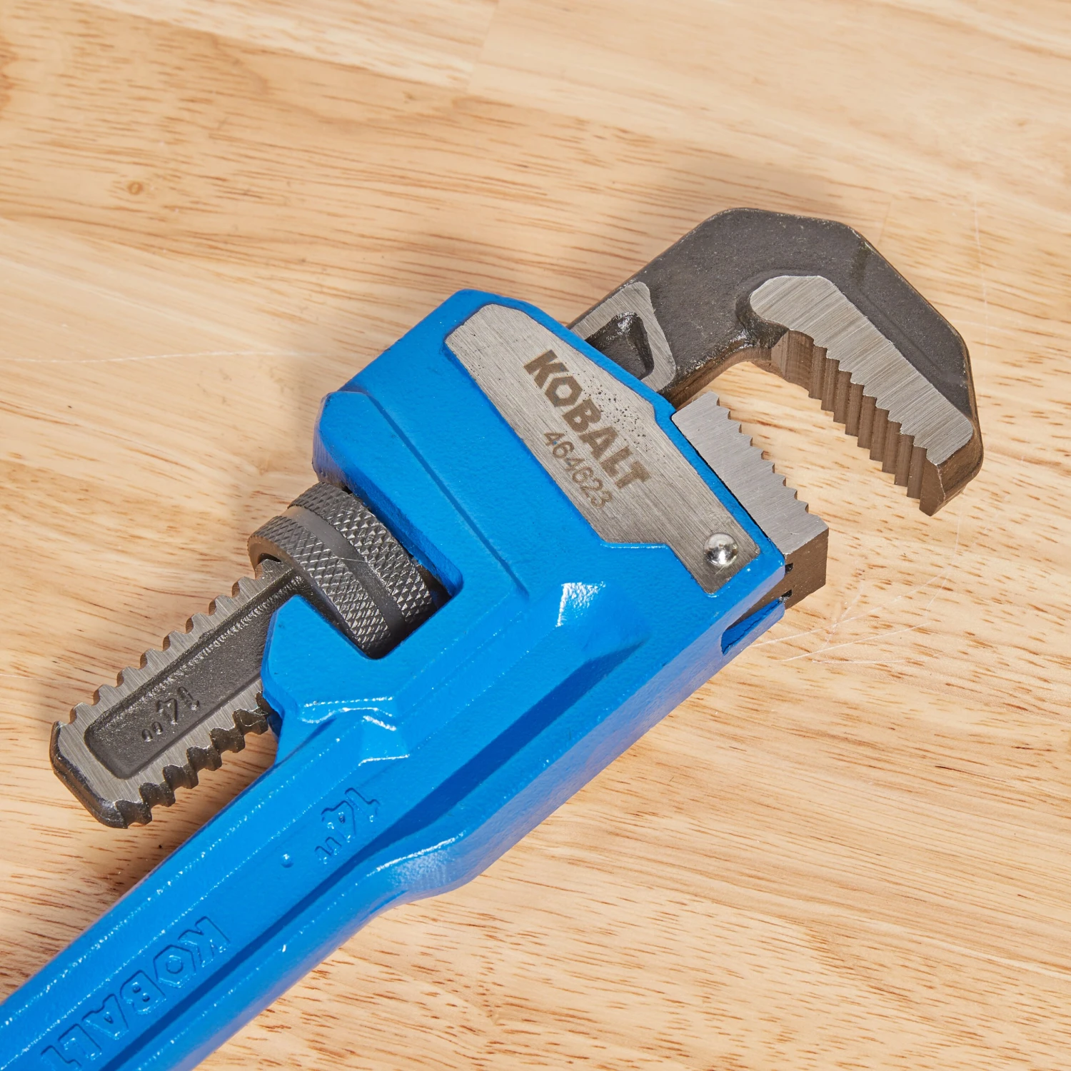 Kobalt Pipe Wrench Cast Iron 14-In - Image 4