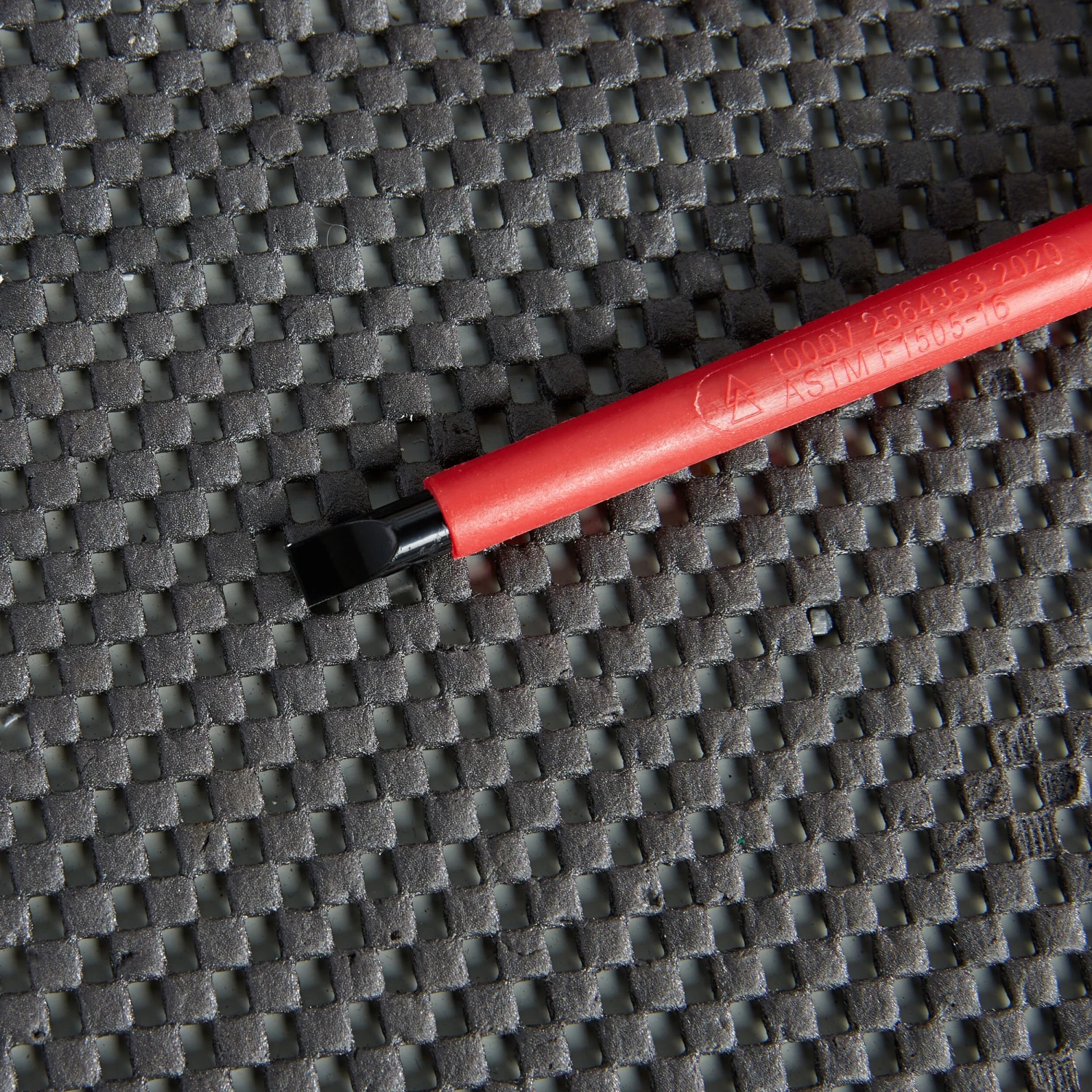 Kobalt Set Screwdriver 3-Piece Magnetic Handle Insulated Assorted - Image 3